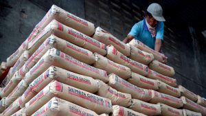 Semen Langka di Kaimana, Sebagian Proyek ‘Istirahat’