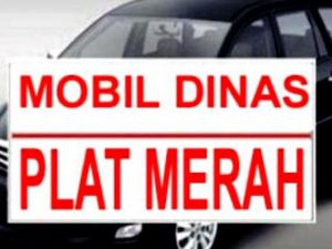 Oknum Caleg Tetap Gunakan Mobil Dinas