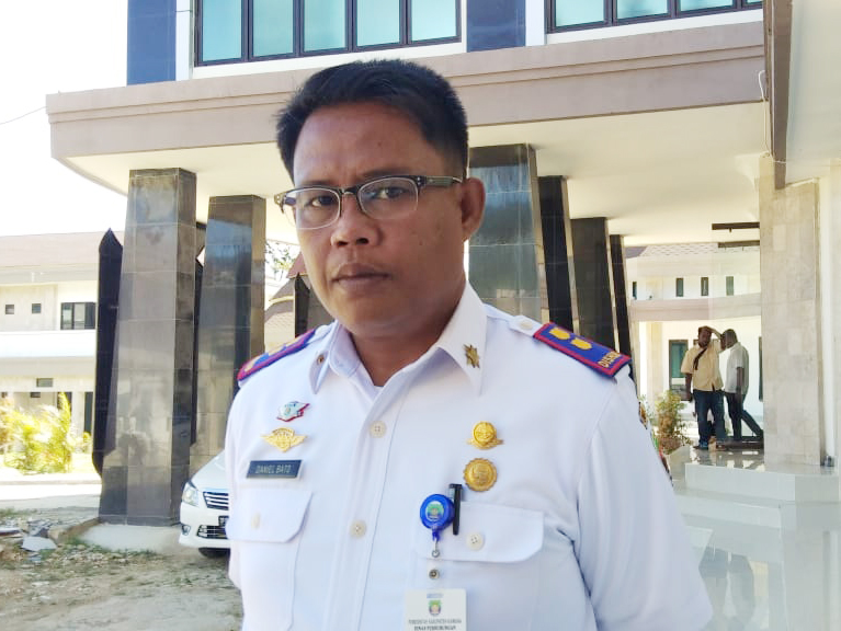 Kepala Dinas Perhubungan Kabupaten Kaimana, Drs. Daniel Bato