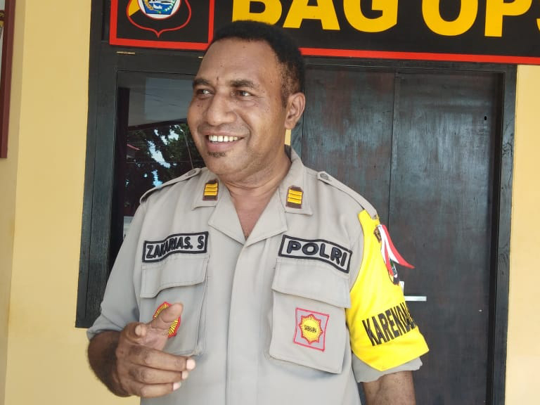 Kabag Ops Polres Kaimana AKP Zakarias A. Sirey. S. Sos