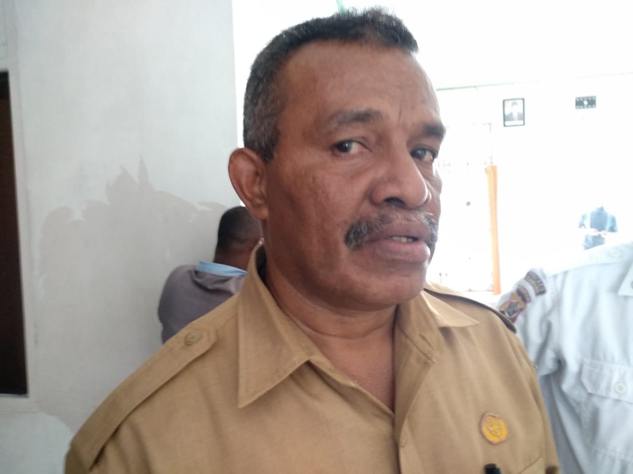 Kepala Dinas Pendidikan Kabupaten Kaimana, Kosmas SARKOL, S.Pd