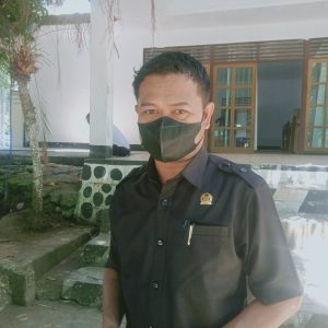Ketua DPRD Kaimana, Irsan Lie.