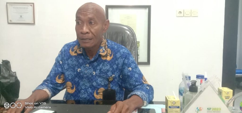 Kepala Dinas Pertanian dan Ketahanan Pangan Kabupaten Kaimana, Alex Furay.(FOTO: JRTC)