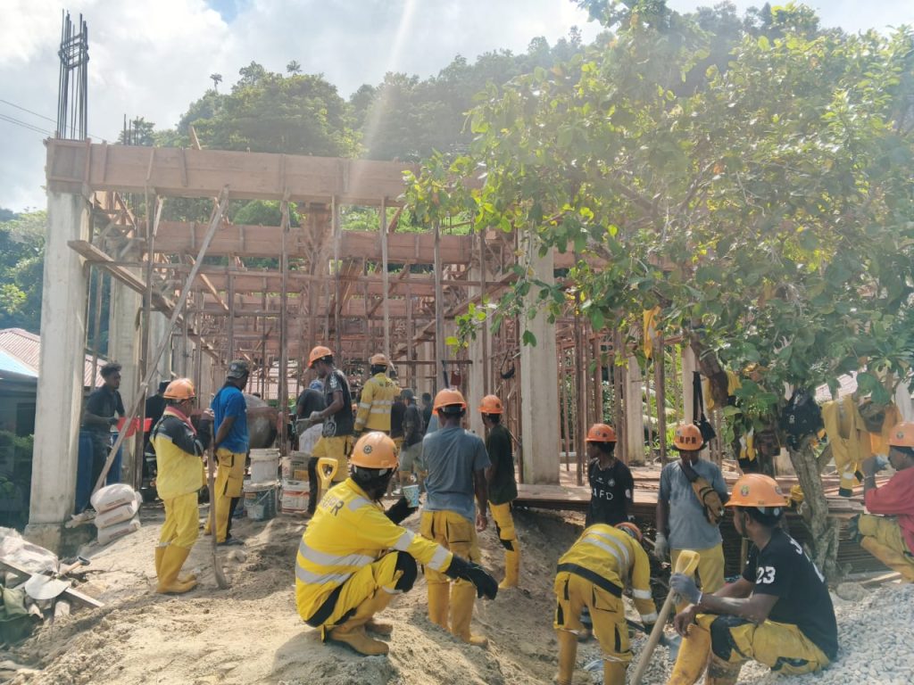 WhatsApp Image 2025-10-18 at 23.45.37 (1)