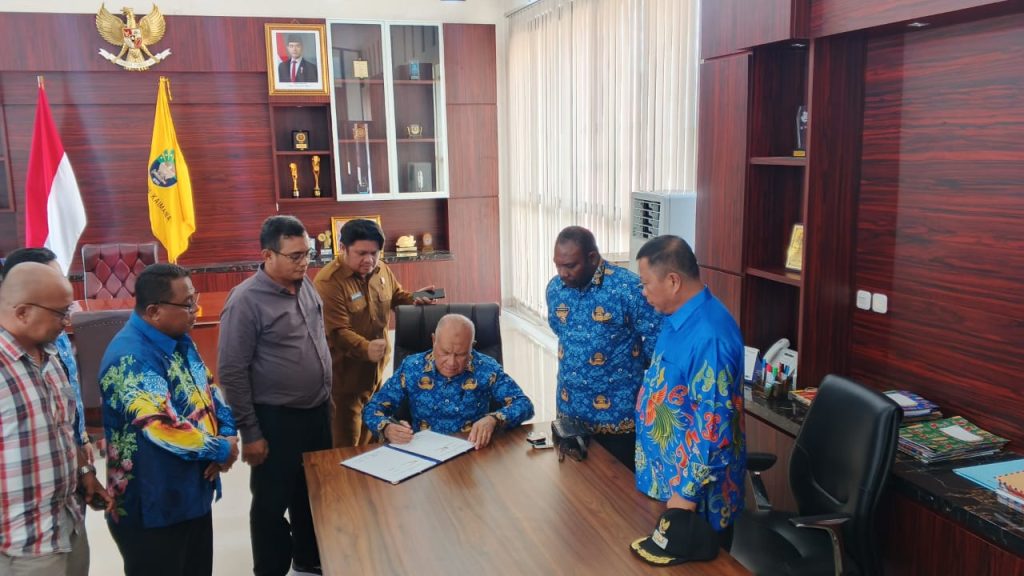 WhatsApp Image 2025-12-02 at 17.17.58