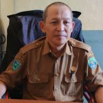 Kepala SMAN 2, Sutanto saat memberikan keterangan di ruang kerjanya, Senin (19/1/26). (FOTO; KHR)